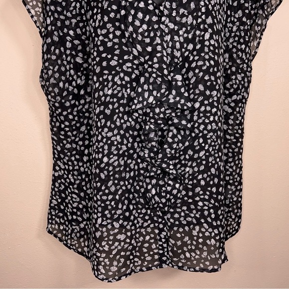 2X RELATIVITY BLACK WHITE DOT PRINT BLOUSE SEMI SHEER RUFFLE PLUS VNECK - Picture 7 of 12